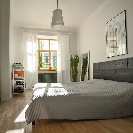 Modern Luxury 3br Historic Miera Iela * Рига